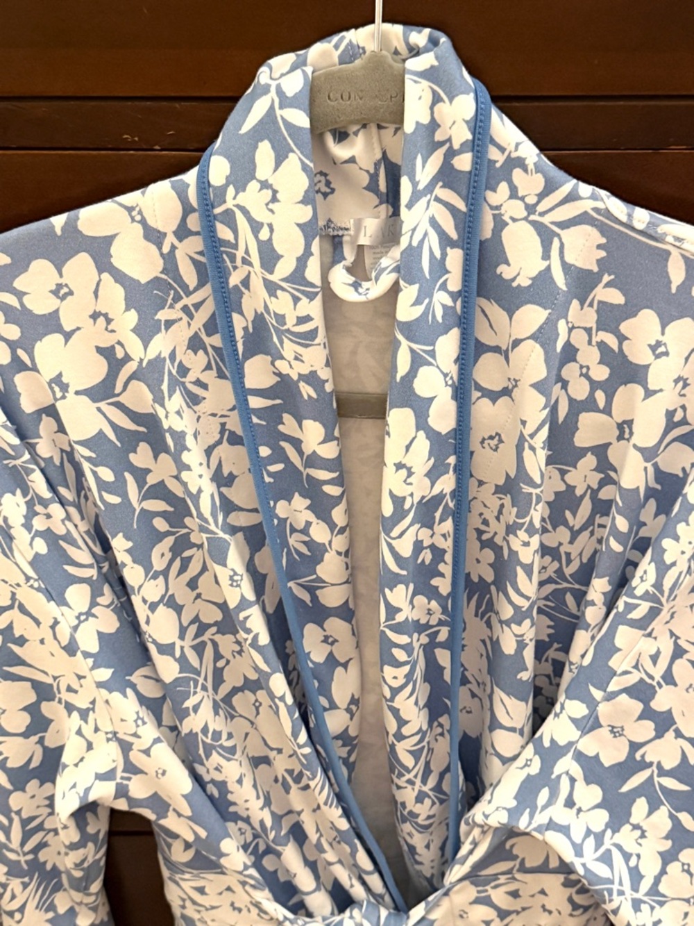 LAKE Pima Robe - Picture 2 of 4